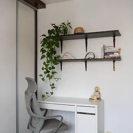 Mieszkanie Nad Morzem, Flat Near Sea 400 M شقة